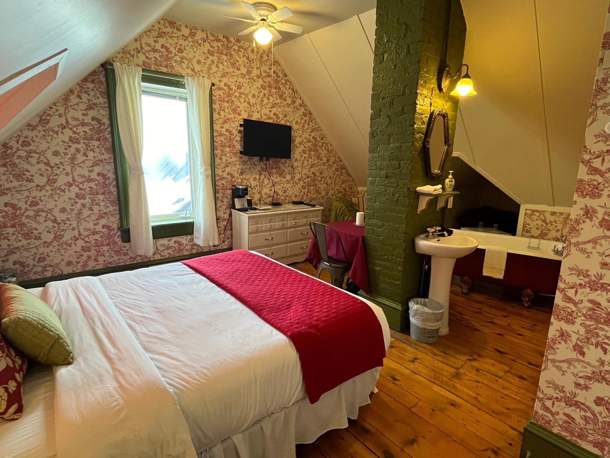 La Belle Victorienne Otel Magog Dış mekan fotoğraf