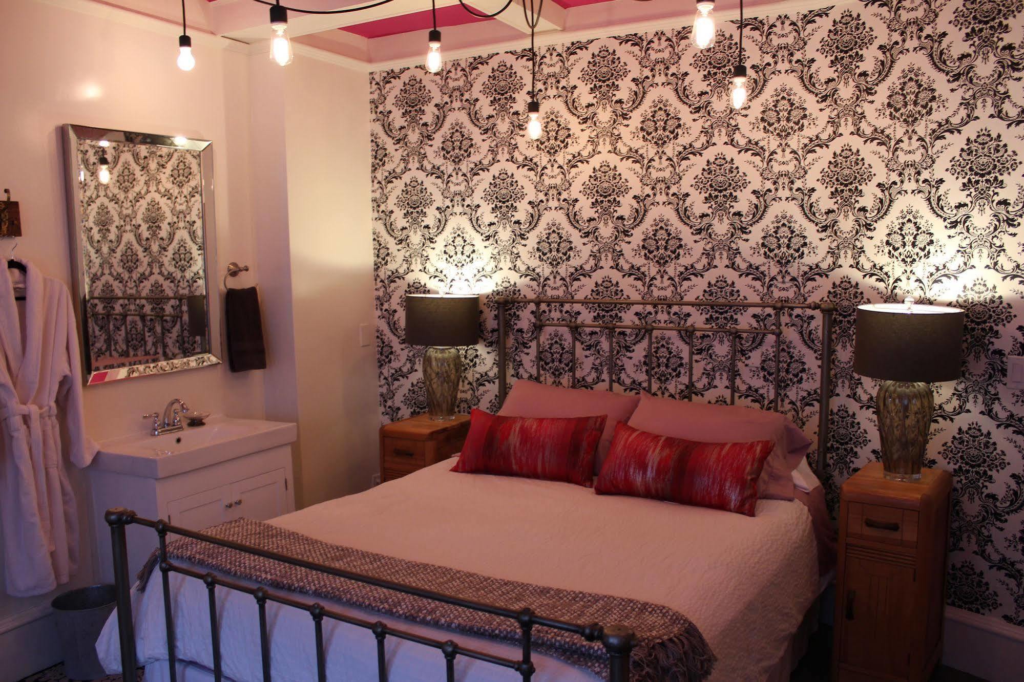 La Belle Victorienne Otel Magog Dış mekan fotoğraf